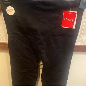 SPANX womens Black Cropped Leggings new